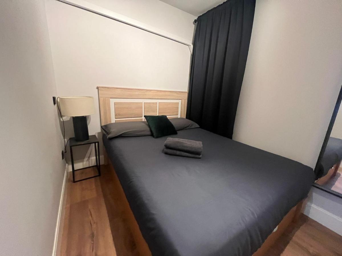 Realbites Accommodations Мадрид Екстериор снимка